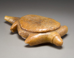 Small talisman in the shape of a carved turtle figurine